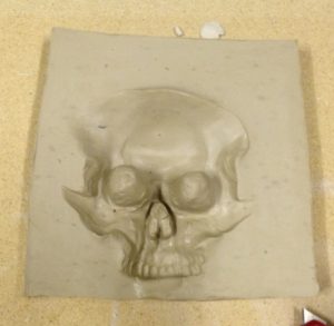 Schädel Kunst Entwurf Friedrich Howanietz einzelner Kopf